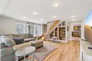 Juengstville Rd-S2203-010.jpg