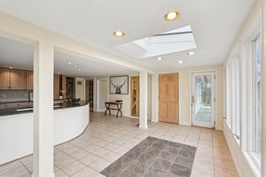 Juengstville Rd-S2203-017.jpg