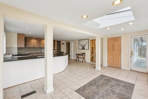 Juengstville Rd-S2203-018.jpg