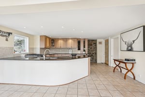 Juengstville Rd-S2203-019.jpg