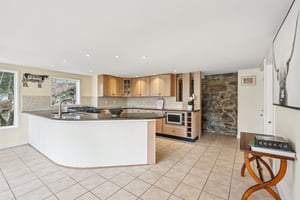 Juengstville Rd-S2203-020.jpg