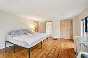 Juengstville Rd-S2203-037.jpg