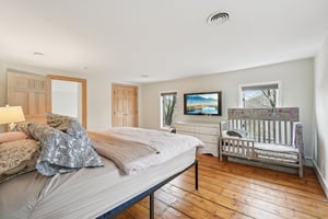 Juengstville Rd-S2203-038.jpg