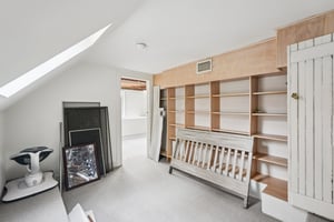 Juengstville Rd-S2203-050.jpg