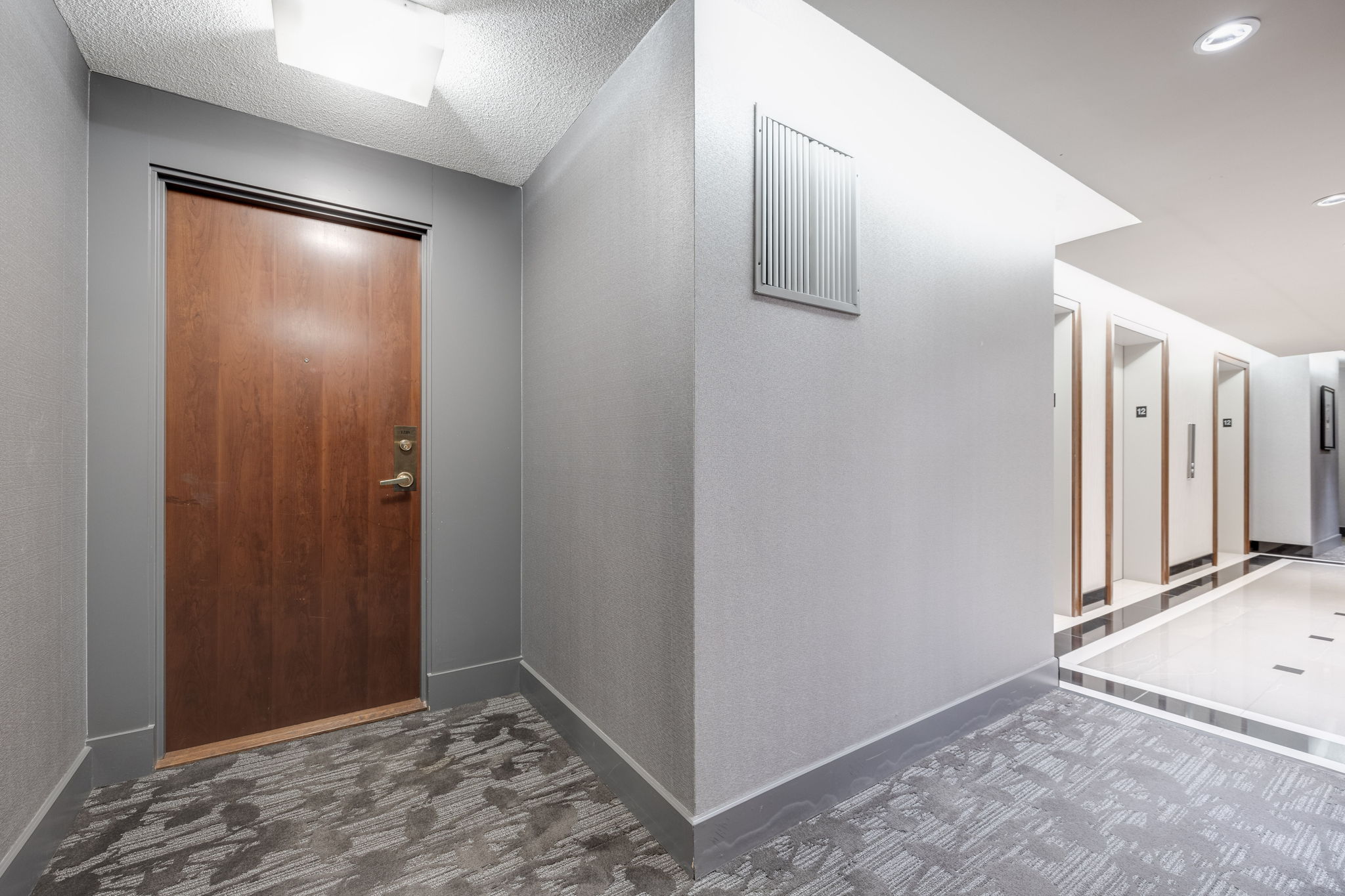Toronto property showcase — delivered property photograph 3