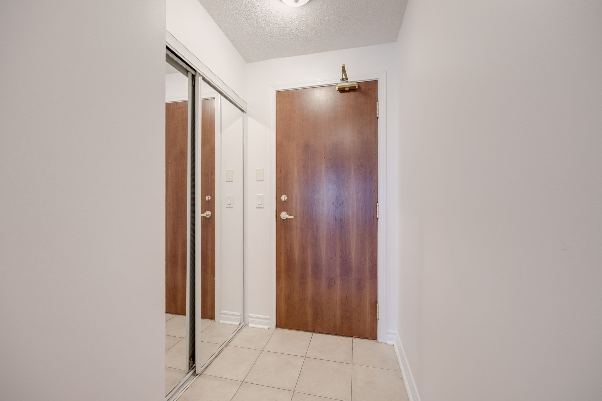 Toronto property showcase — delivered property photograph 4