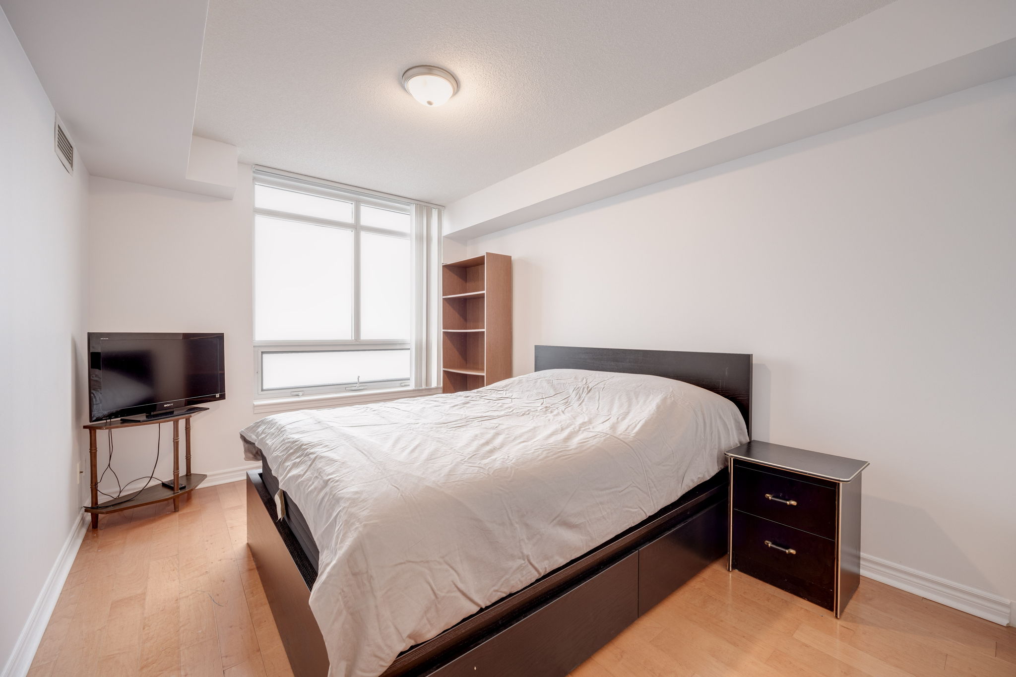 Toronto property showcase — delivered property photograph 14
