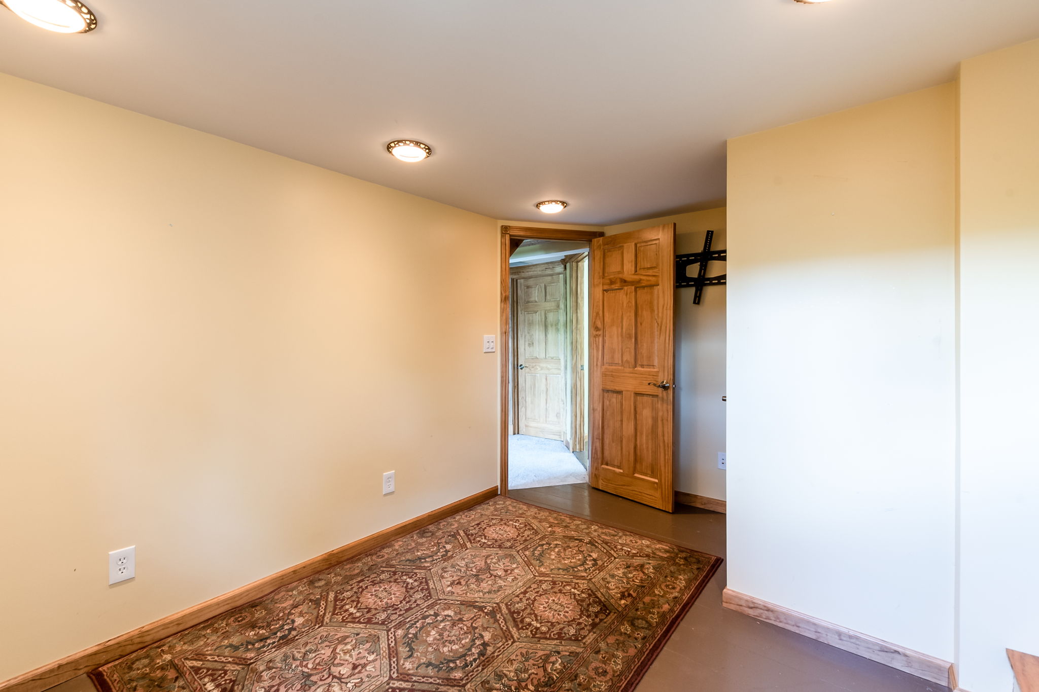  18 Lake St, Burlington, CT 06013, US Photo 27