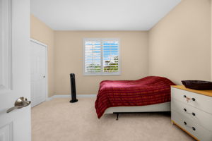  Photo 52