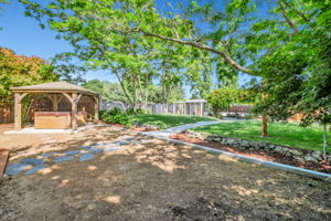 044_18 Linden Rd