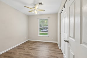 Lone Elk Ln-S2409-013.jpg