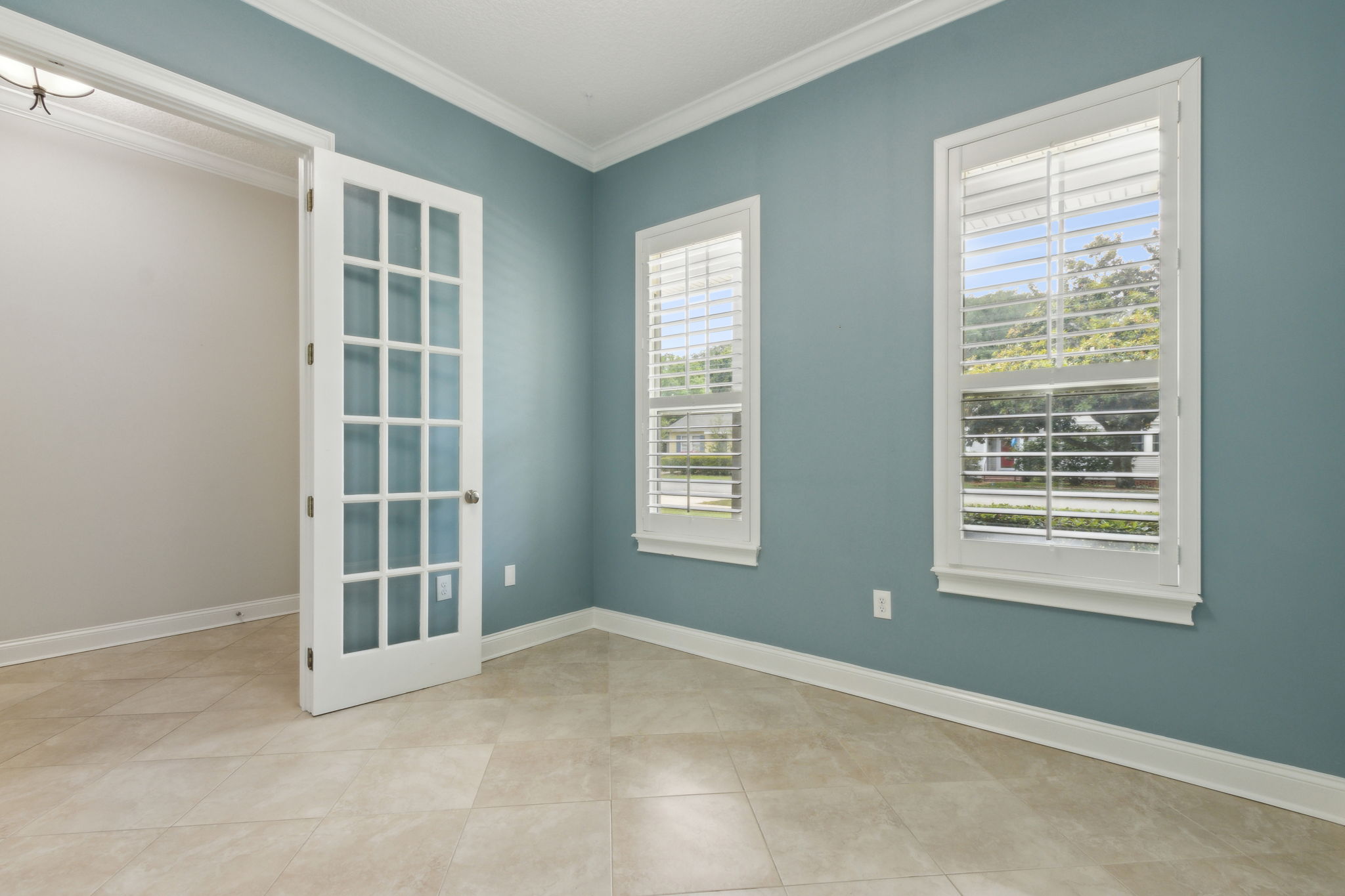 Bedroom/Office
