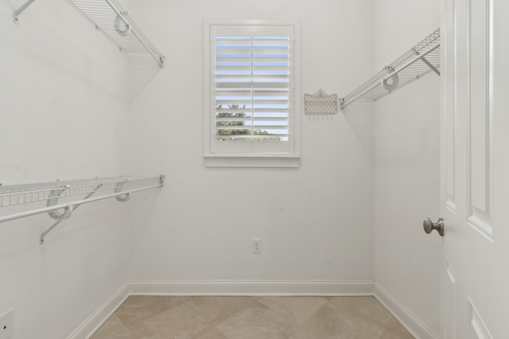 Primary Bedroom Closet