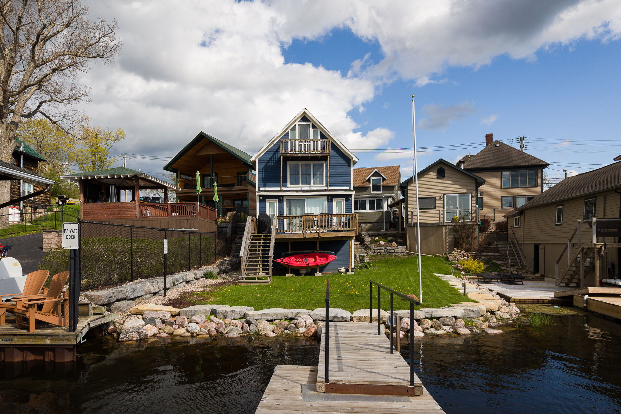 18 Otter St-7