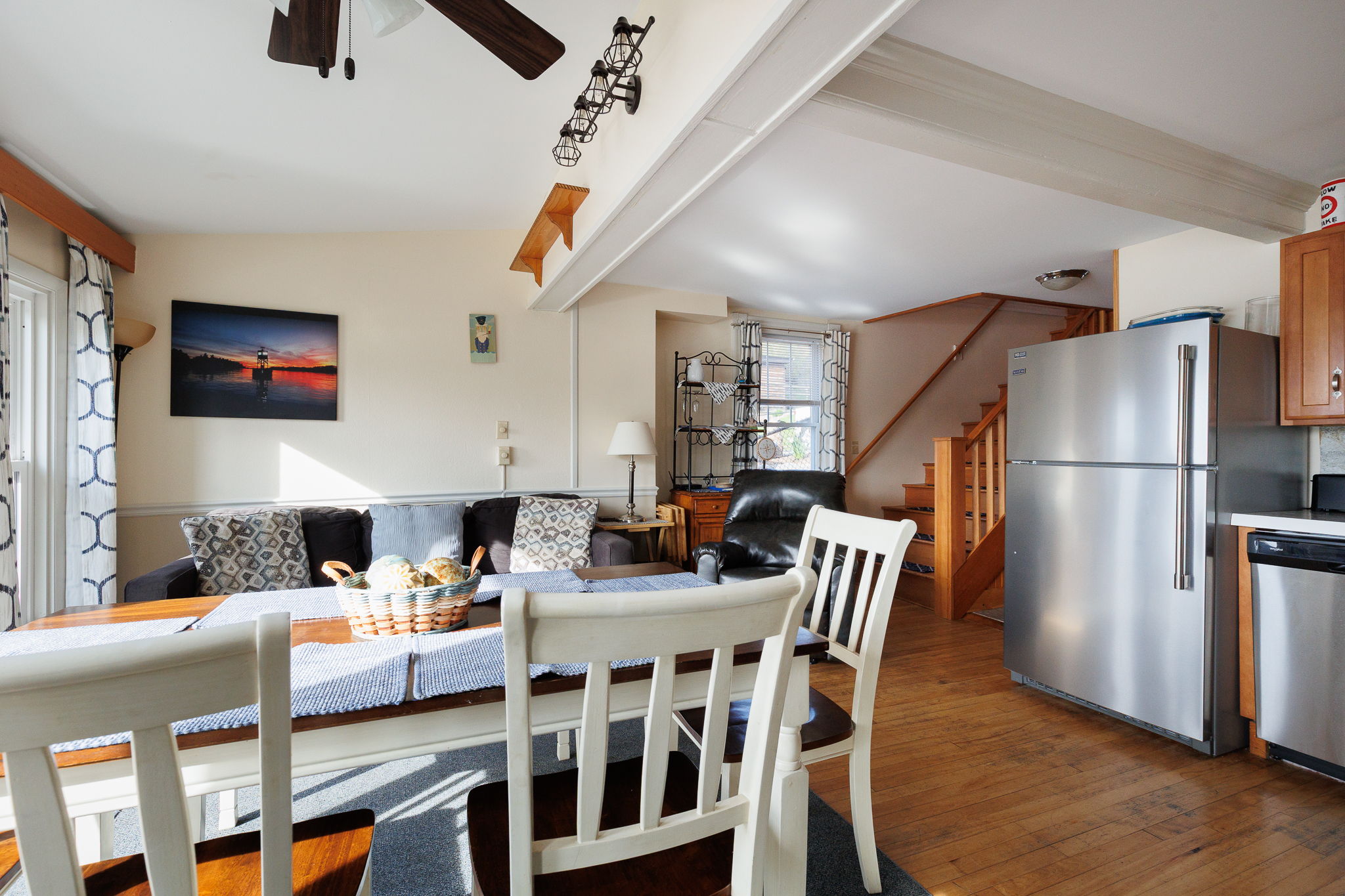 18 Otter St-33