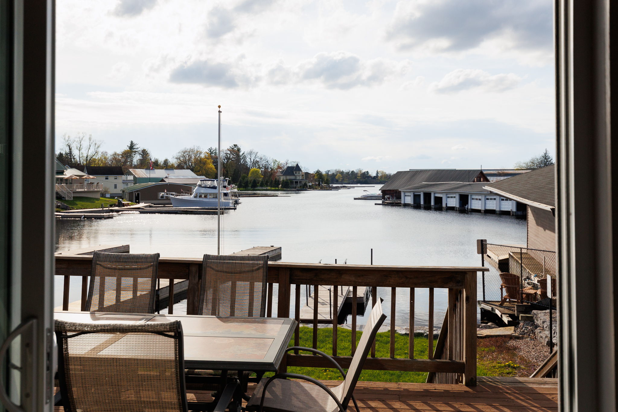 18 Otter St-53