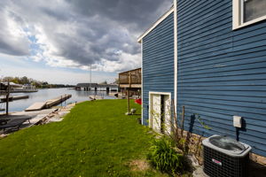 18 Otter St-3