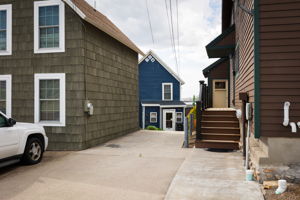 18 Otter St-9