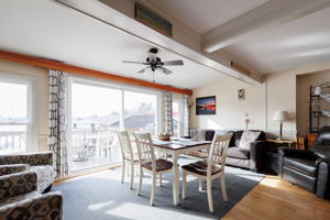 18 Otter St-34