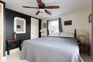 18 Otter St-40