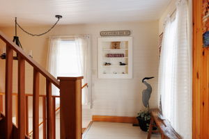 18 Otter St-47