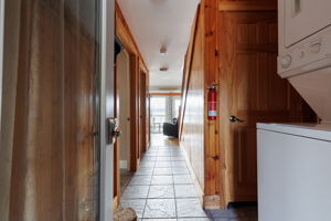 18 Otter St-50