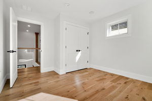 18 Overlook Dr, Bedford, MA 01730, USA Photo 26