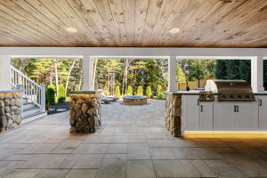 18 Overlook Dr, Bedford, MA 01730, USA Photo 45