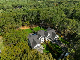 18 Overlook Dr, Bedford, MA 01730, USA Photo 12