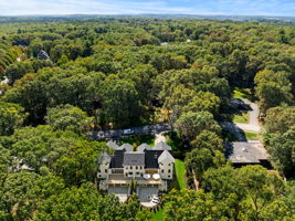 18 Overlook Dr, Bedford, MA 01730, USA Photo 16