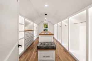 18 Overlook Dr, Bedford, MA 01730, USA Photo 82