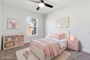 DSC08632 virtually staged.jpeg