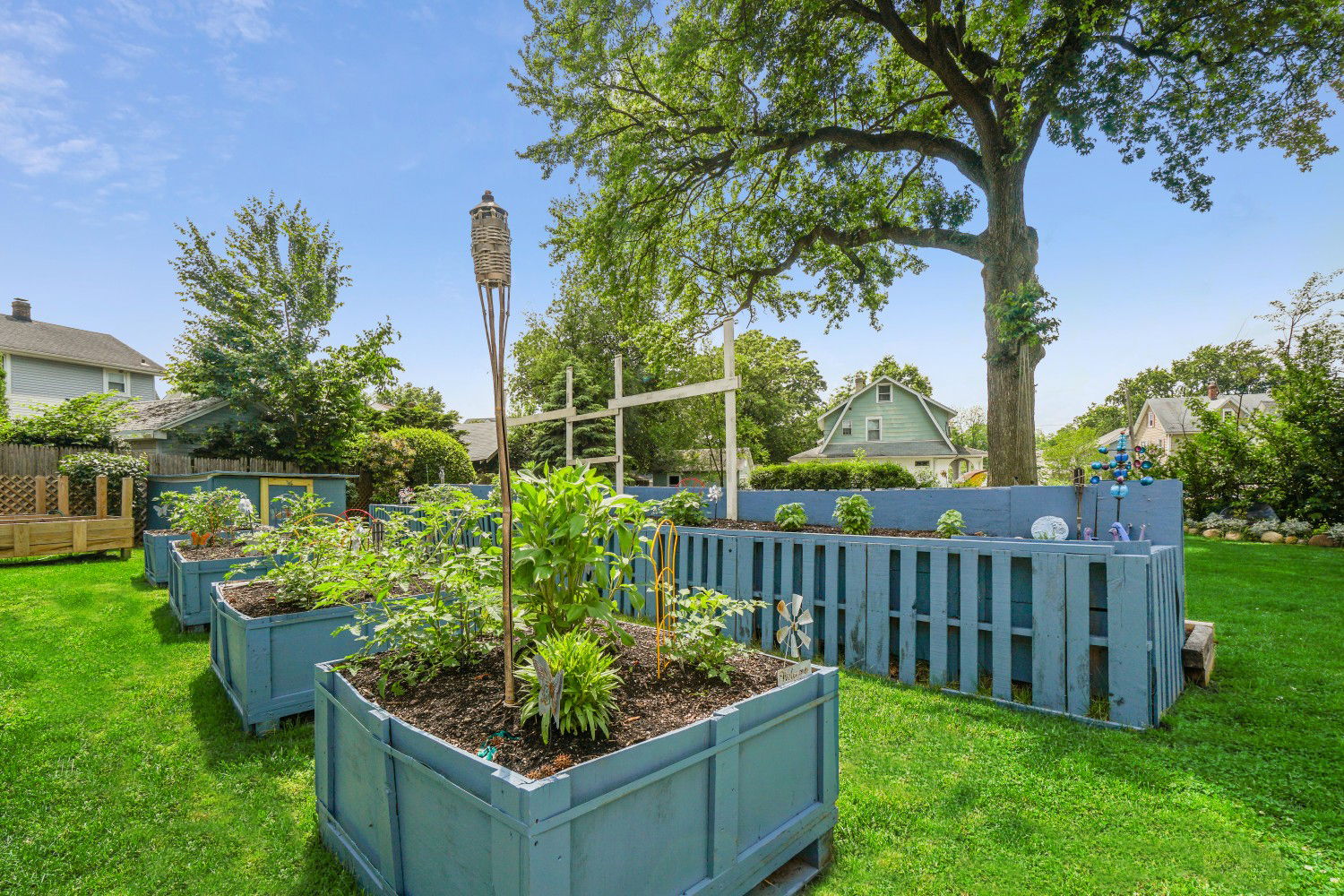 18 Phelps Ave Bergenfield NJ