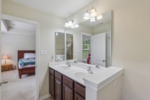 Remington Dr-S2507-043.jpg