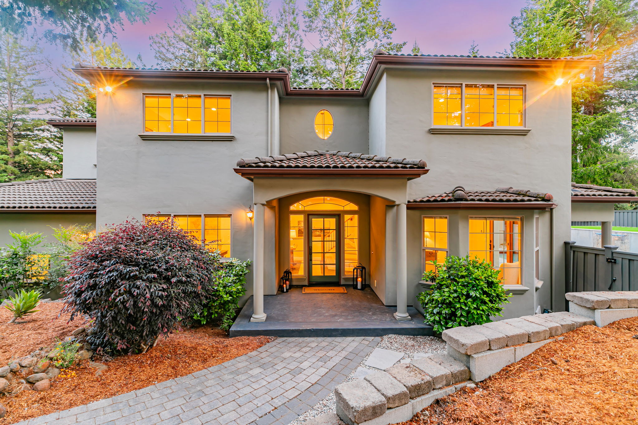010_TWILIGHT_ 18 Ridgecrest Ln