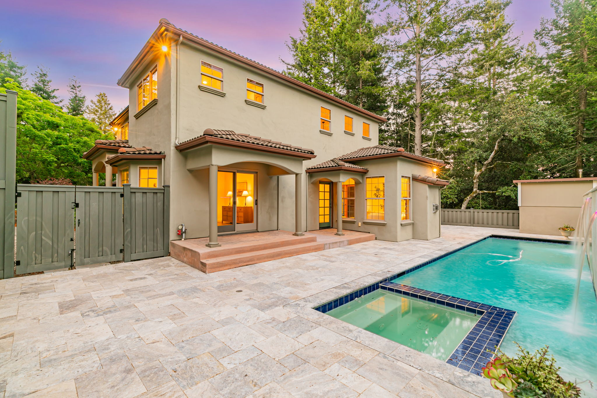 014_TWILIGHT_ 18 Ridgecrest Ln