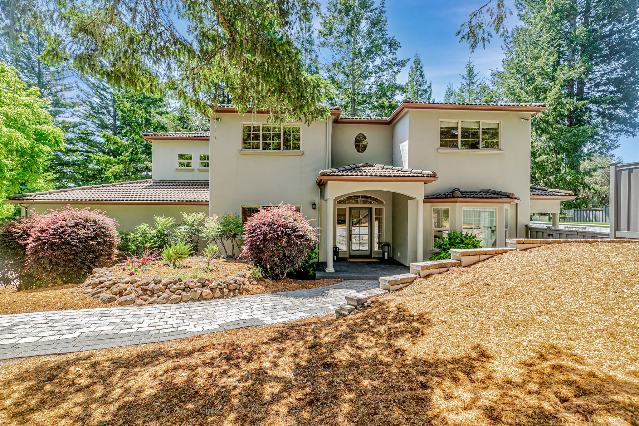 006_18 Ridgecrest Ln_