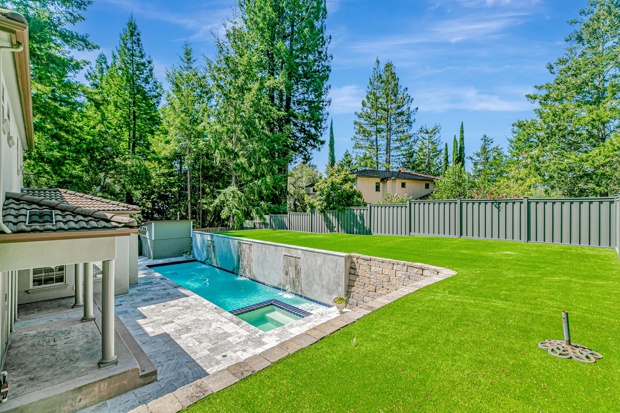 087_18 Ridgecrest Ln_