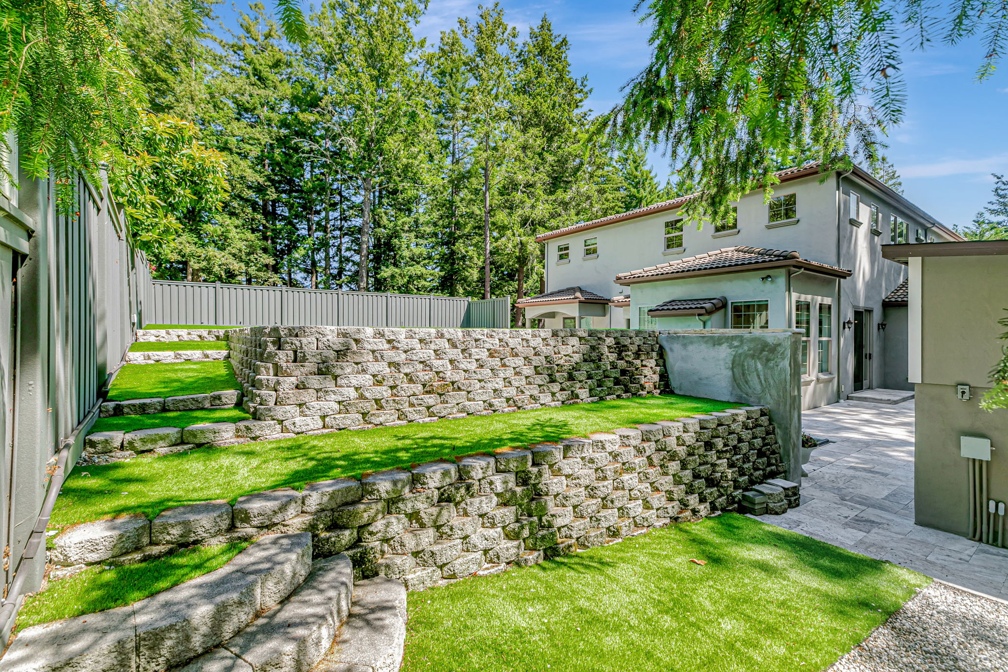 093_18 Ridgecrest Ln_