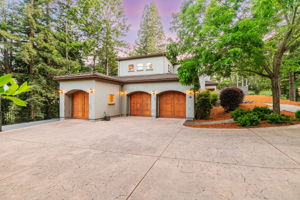 003_TWILIGHT_ 18 Ridgecrest Ln