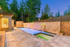 045_TWILIGHT_ 18 Ridgecrest Ln