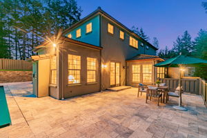 048_TWILIGHT_ 18 Ridgecrest Ln