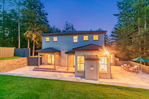 050_TWILIGHT_ 18 Ridgecrest Ln