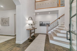 011_18 Ridgecrest Ln_
