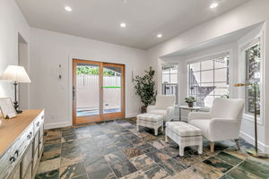 015_18 Ridgecrest Ln_