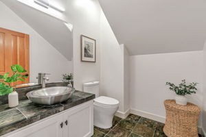 068_18 Ridgecrest Ln_