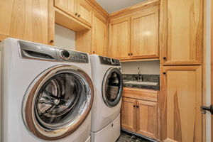 069_18 Ridgecrest Ln_