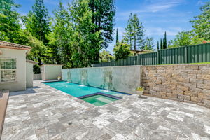 080_18 Ridgecrest Ln_