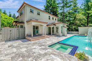 081_18 Ridgecrest Ln_