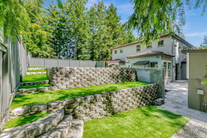 093_18 Ridgecrest Ln_